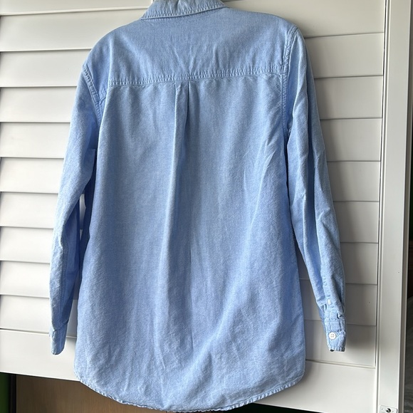 Button-down chambray shirt, long sleeve. 100% cotton. Boys extra large. - Picture 3 of 5